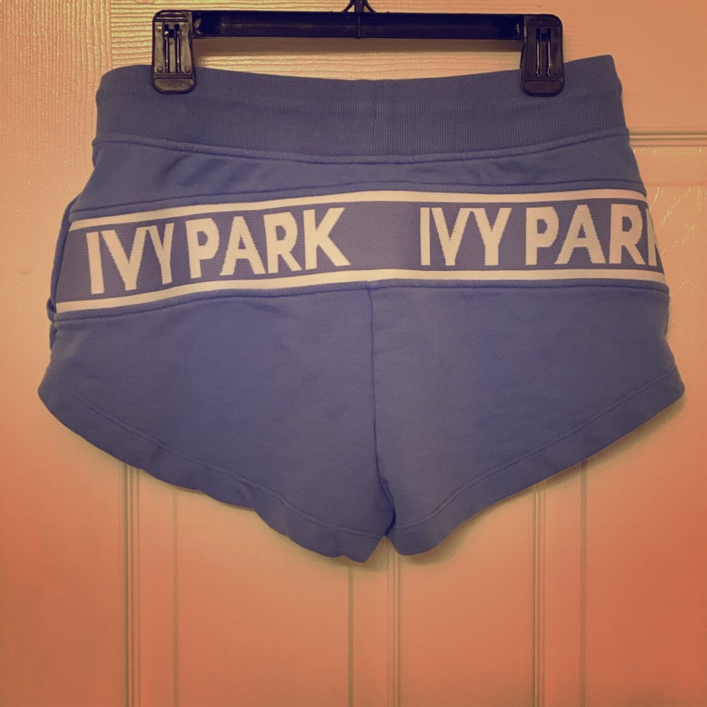 Ivy Park Shorts💙